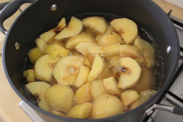 Confiture de coing: les recettes les plus délicieuses avec des photos
