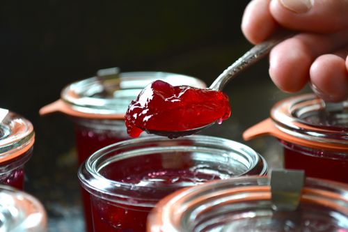 Confiture de groseilles rouges aux bananes