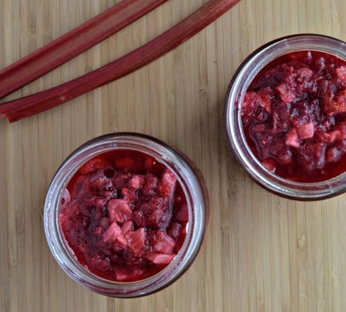 Confiture de rhubarbe aux cerises