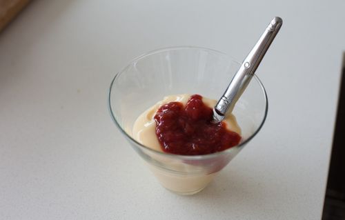 Confiture de fraises à la rhubarbe