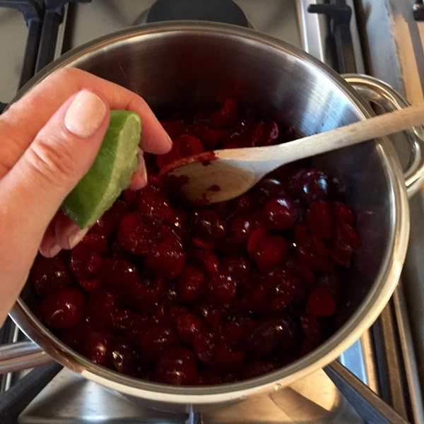 Comment faire de la confiture à partir d'une prune avec une pierre et dénoyautées - recettes simples