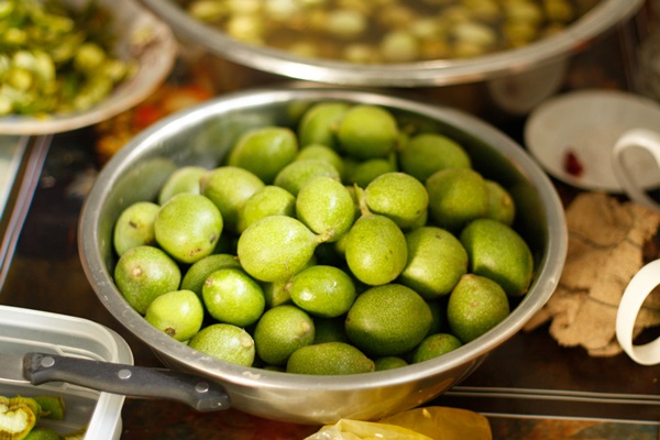 Confiture de noix