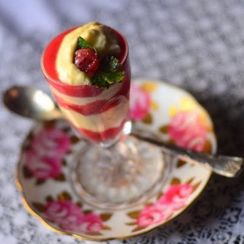 Desserts végétariens sur la table de fête