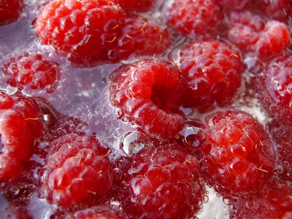Vin de framboise à la maison - recettes simples