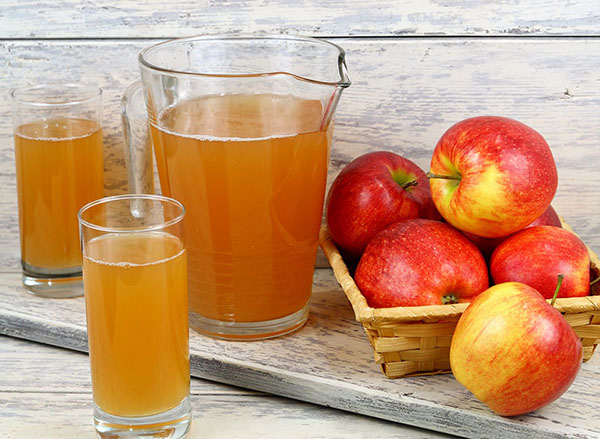 Comment préparer le jus de pomme pour l'hiver
