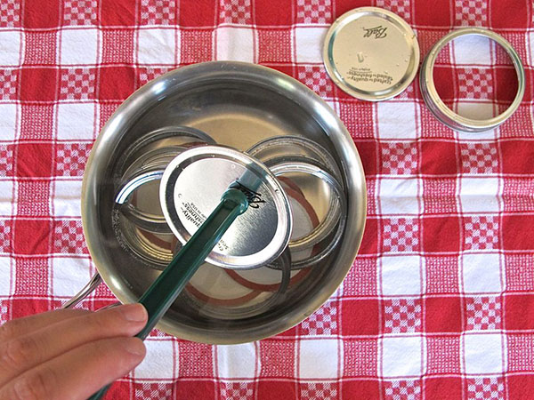 Comment préparer le jus de pomme pour l'hiver