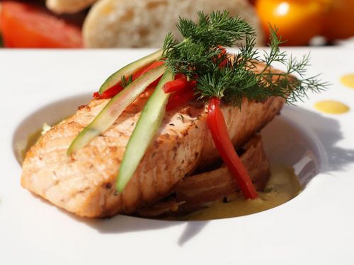 Saumon cuit au four - découvrez les meilleures recettes ici!