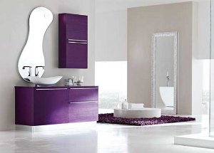 Violet à l'intérieur