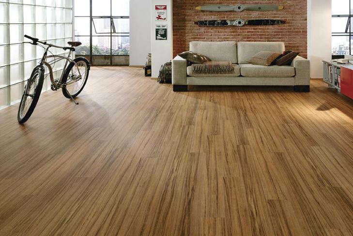Couvre-plancher pour la maison: choisissez le meilleur