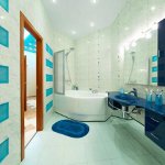 Plafond tendu dans la salle de bain