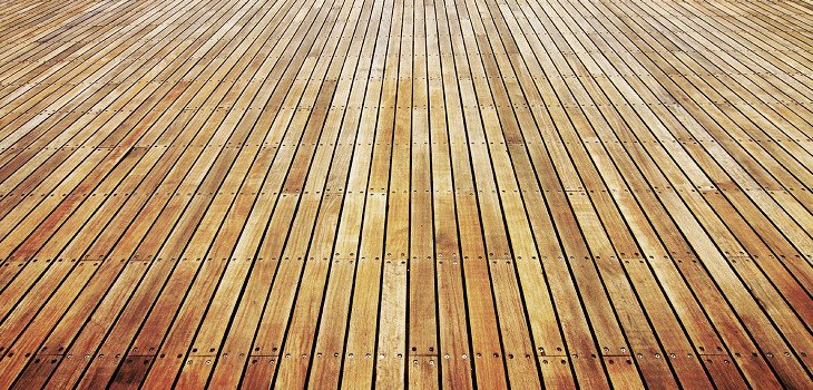 Restauration du vieux plancher en bois