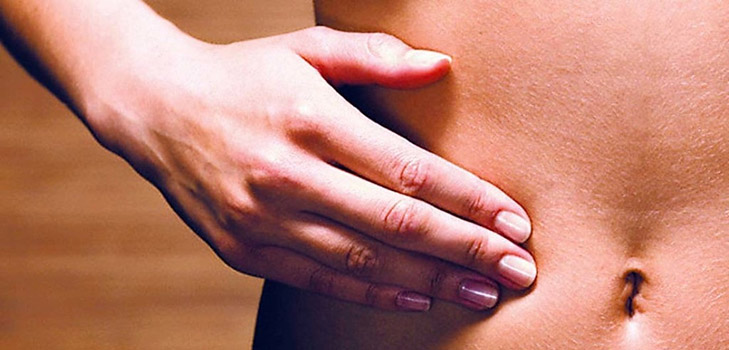Douleur dans le côté droit au niveau de la taille