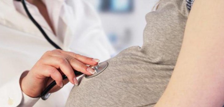 Comment tester le rythme cardiaque fœtal à la maison
