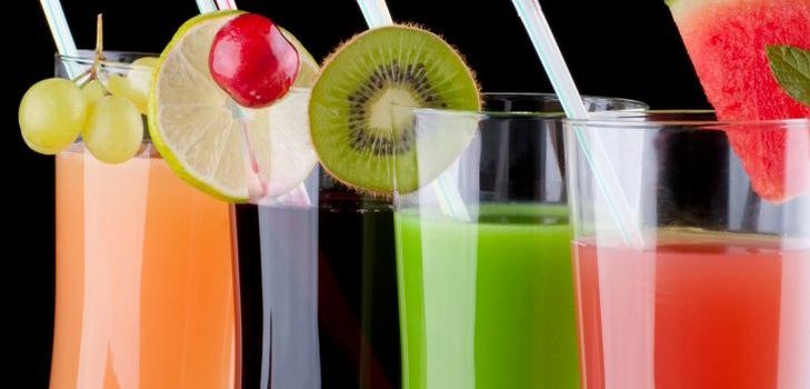 Jus fraîchement pressés: bons et mauvais
