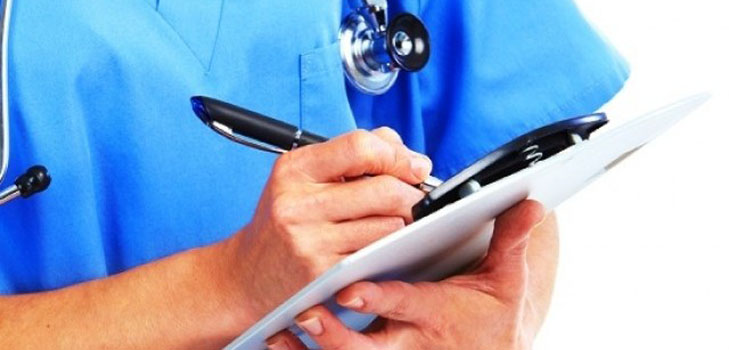 Examen médical d'admission à l'emploi