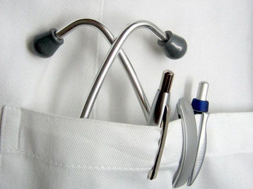 Examen médical d'admission à l'emploi