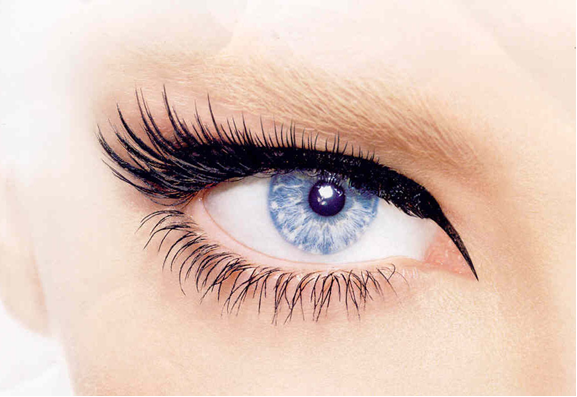 Avez-vous mal aux yeux? Découvrez les raisons et les moyens de traitement!